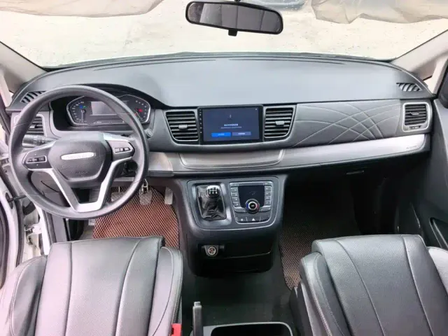 Maxus G10 — Фото автомобиля 9