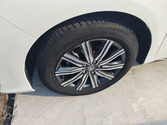 Honda Odyssey 2024 2.0L e:HEV Sharp·Comfort Edition — Фото автомобиля 22