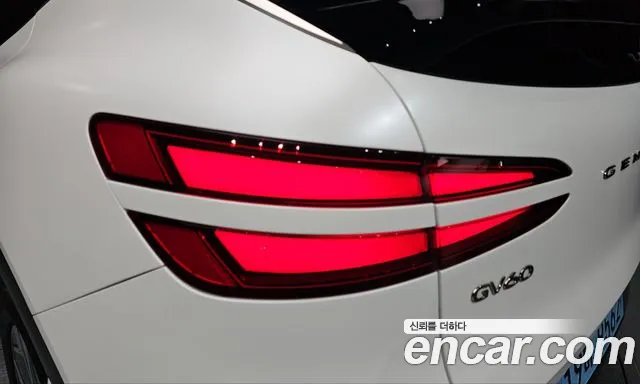 Genesis GV60 — Фото автомобиля 8