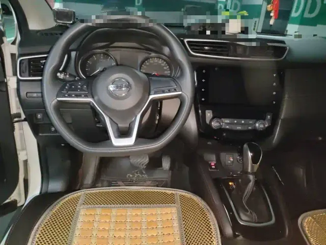 Nissan Qashqai — Фото автомобиля 11