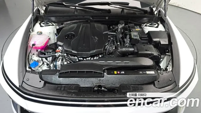 Hyundai Sonata — Фото автомобиля 9