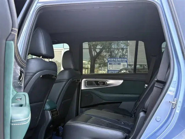 GAC Trumpchi GS8 — Фото автомобиля 7