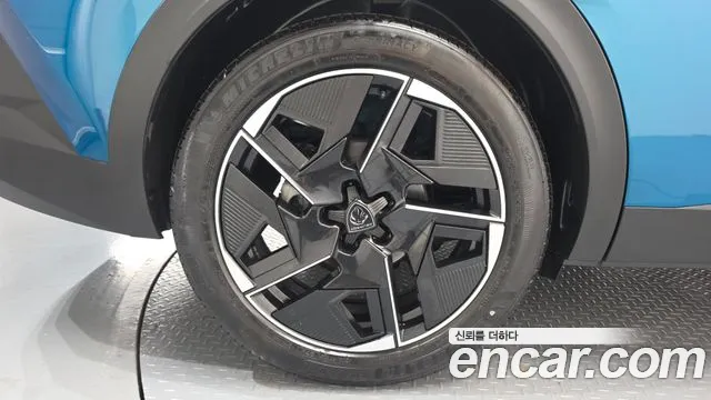 Peugeot 408 — Фото автомобиля 5