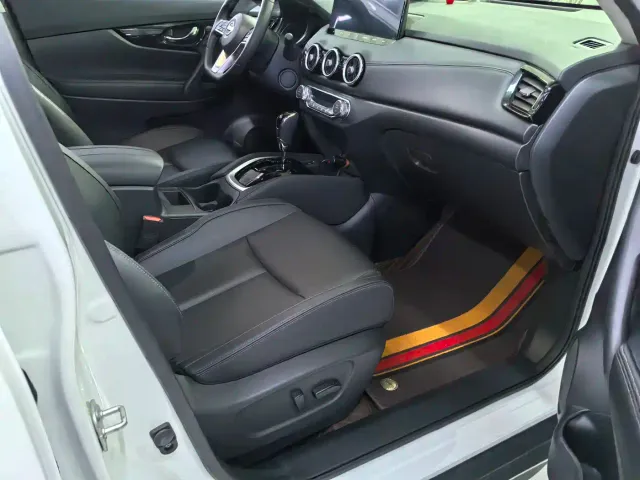 Nissan X-Trail — Фото автомобиля 9