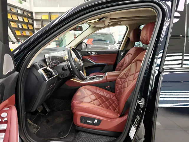 BMW X5 — Фото автомобиля 4