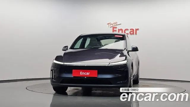 Tesla Model Y — Фото автомобиля 2