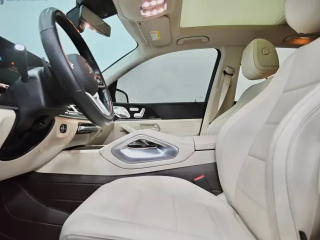 Mercedes-Benz GLE-Class — Фото автомобиля 6
