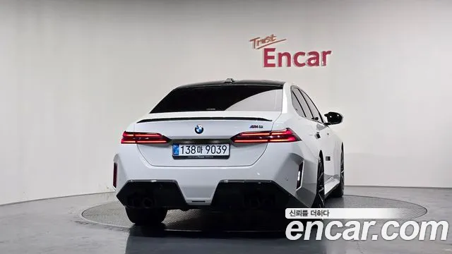 BMW M5 G90 — Фото автомобиля 4