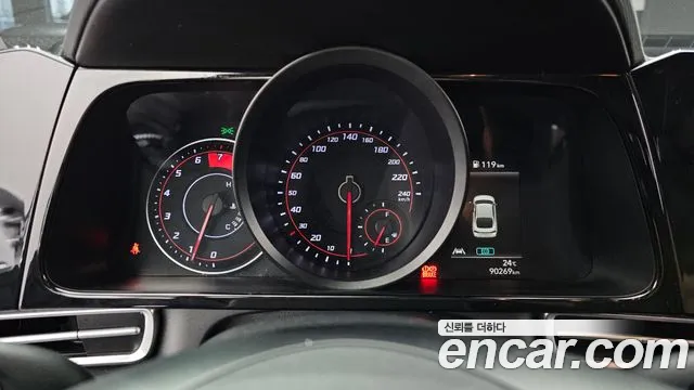 Hyundai Avante CN7 — Фото автомобиля 8