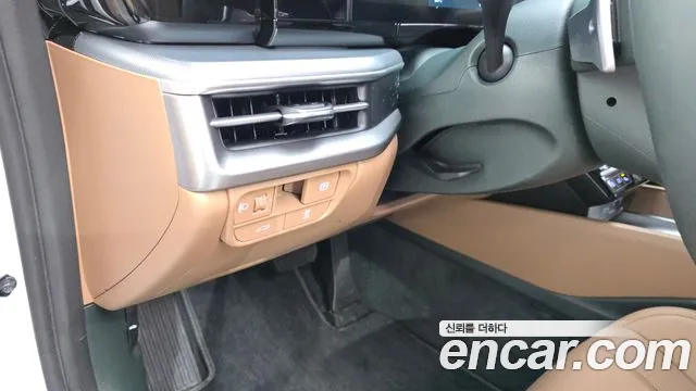 Hyundai Grandeur GN7 — Фото автомобиля 27