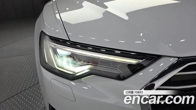 Audi A6 C8 — Фото автомобиля 6