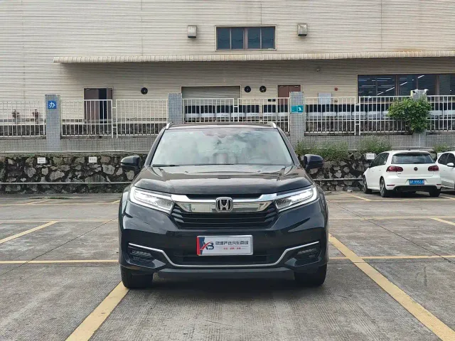 Honda Avancier — Фото автомобиля 3