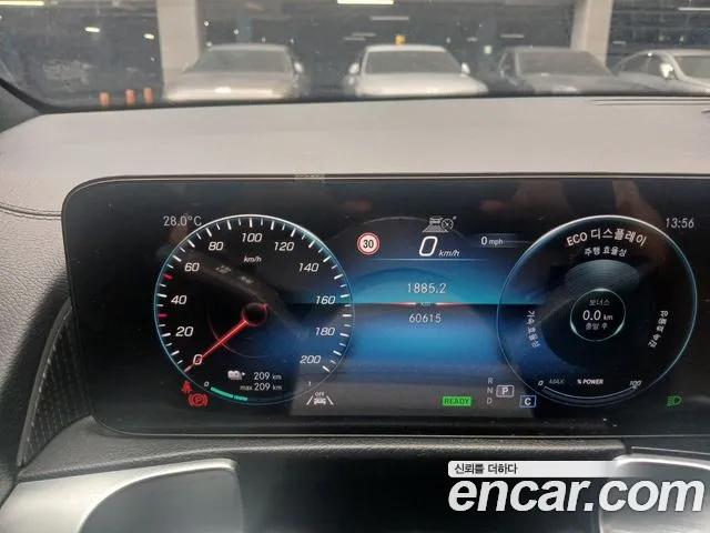 Mercedes-Benz EQB X243 — Фото автомобиля 4