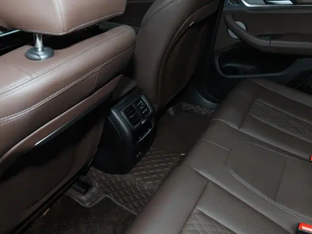 BMW X3 — Фото автомобиля 21