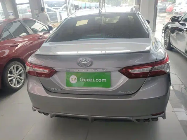 Toyota Camry — Фото автомобиля 5
