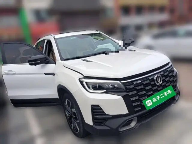Changan CS75 — Фото автомобиля 23