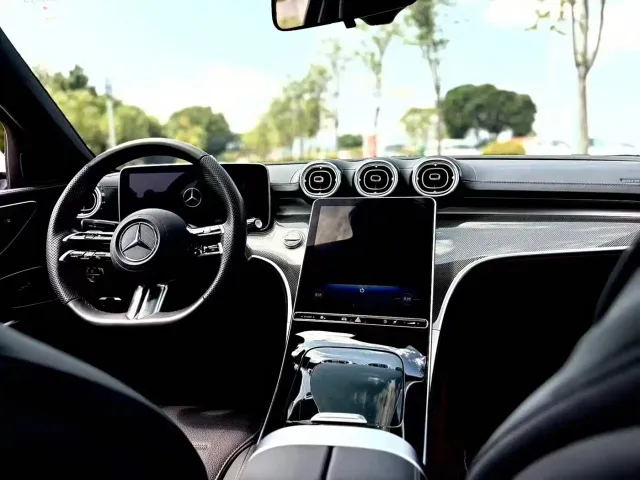 Mercedes-Benz C-Class — Фото автомобиля 6