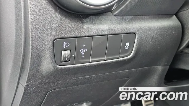 Hyundai Kona New — Фото автомобиля 24