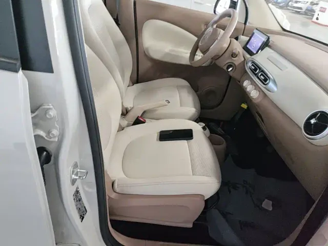 Wuling Hongguang Mini EV — Фото автомобиля 24