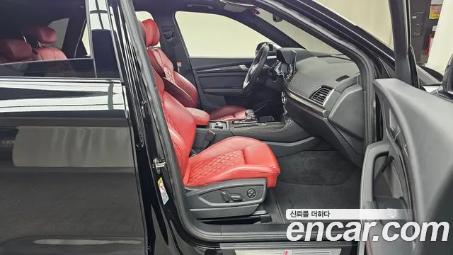Audi SQ5 FY — Фото автомобиля 26