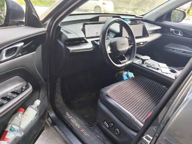 Changan Z6 — Фото автомобиля 13