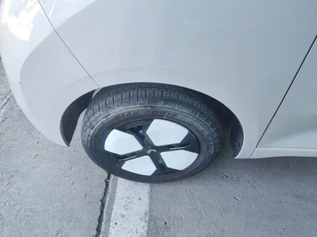 Wuling Hongguang Mini EV — Фото автомобиля 22