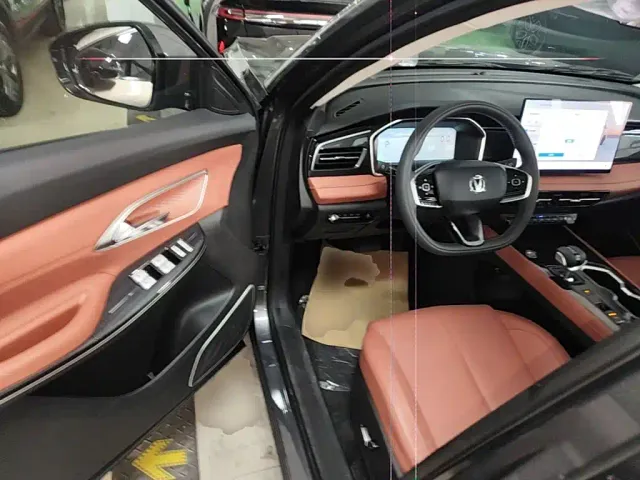 Changan CS75 — Фото автомобиля 20