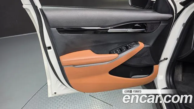 Kia Seltos New — Фото автомобиля 13