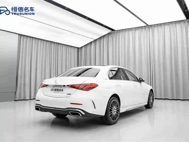 Mercedes-Benz C-Class — Фото автомобиля 5