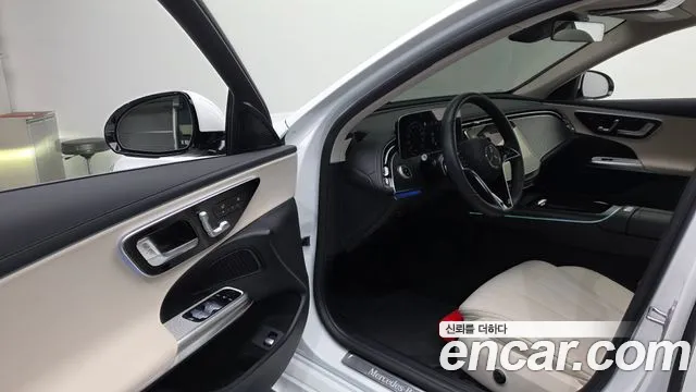 Mercedes-Benz E-Class W214 — Фото автомобиля 9