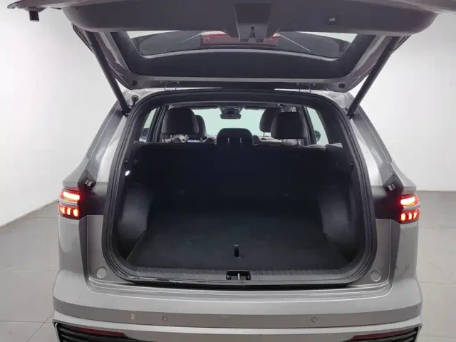 Geely Xingyue L — Фото автомобиля 16