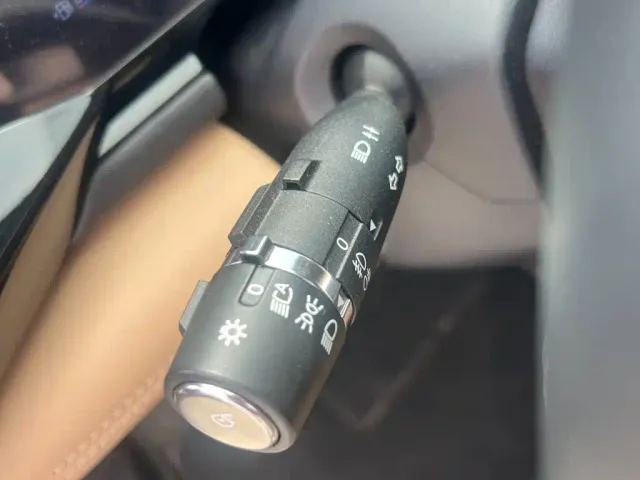 BYD FangChengBao Leopard 8 — Фото автомобиля 9