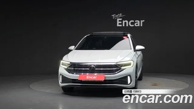 Volkswagen Jetta — Фото автомобиля 2