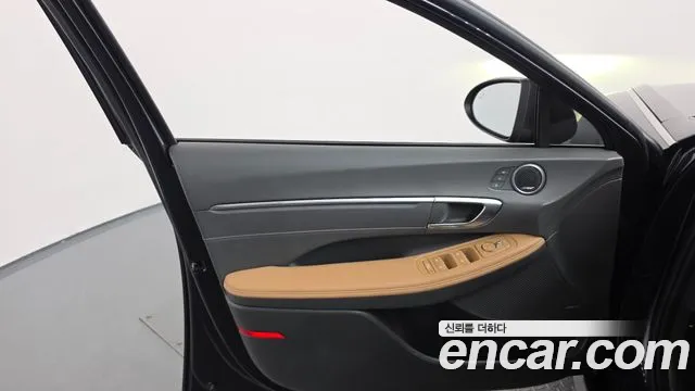 Hyundai Sonata Inspiration — Фото автомобиля 21