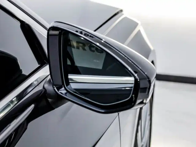 Audi A6L — Фото автомобиля 25