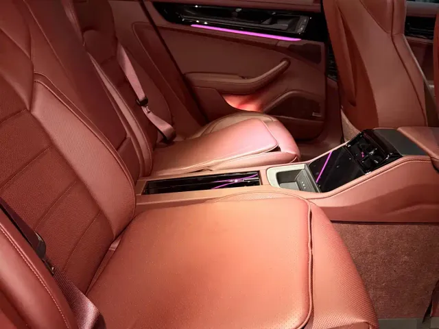 Porsche Panamera — Фото автомобиля 7