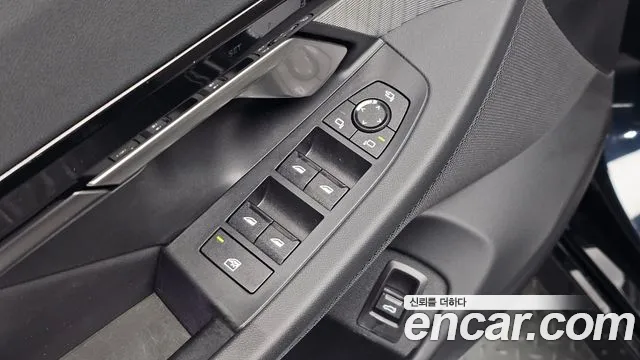 BMW 5 Series G60 — Фото автомобиля 30