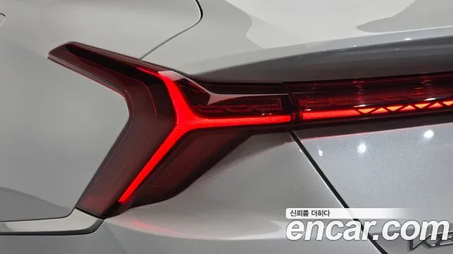 Kia K8 Signature — Фото автомобиля 4