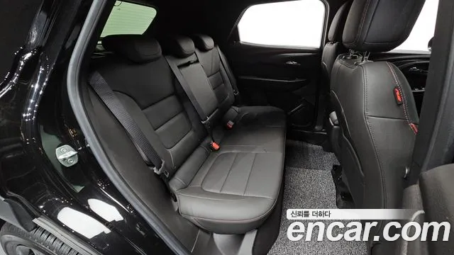 ChevroletGMDaewoo Trailblazer Trailblazer 1.3 турбо 4WD — Фото автомобиля 9