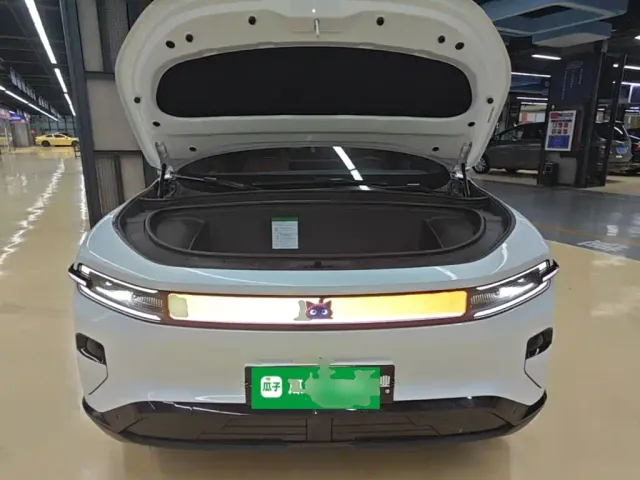 Changan Qiyuan E07 — Фото автомобиля 19