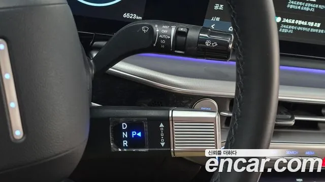 Hyundai Grandeur GN7 — Фото автомобиля 9