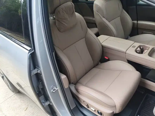 Li Auto i6 — Фото автомобиля 24
