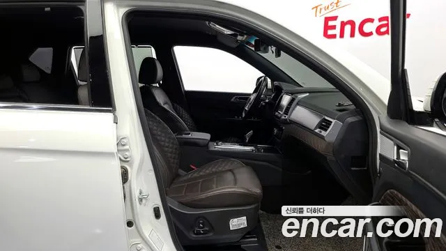 KG_Mobility_Ssangyong Rexton All Rexton Дизель 2.2 4WD — Фото автомобиля 11