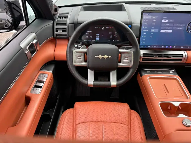 BYD FangChengBao Titanium 7 — Фото автомобиля 13