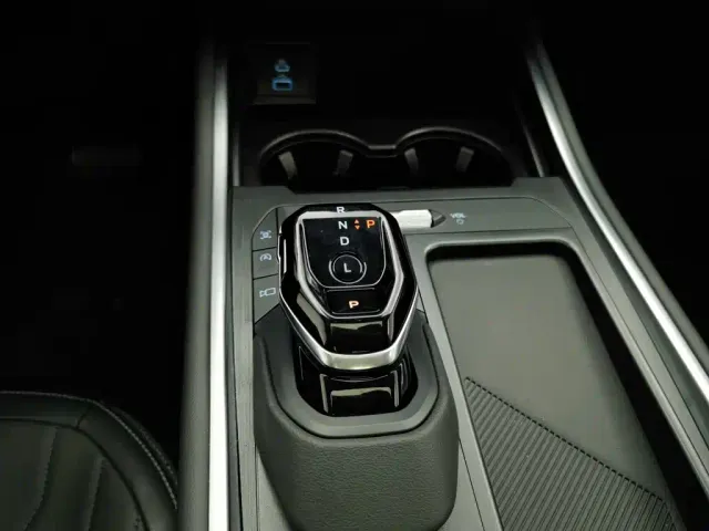 Ford Edge — Фото автомобиля 13