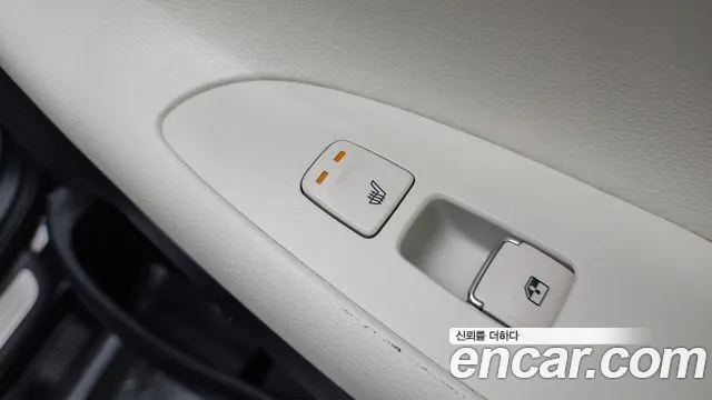 Hyundai Grandeur Новый Grandeur IG — Фото автомобиля 16