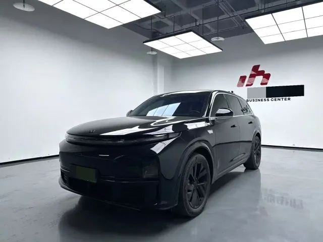 Фотография автомобиля — Li Auto L7