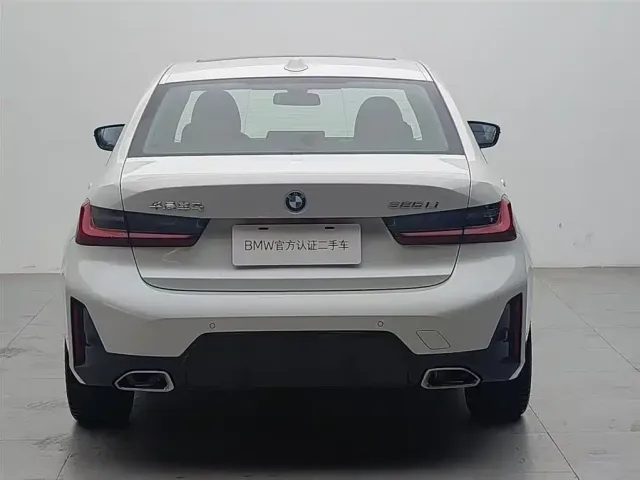 BMW 3 Series — Фото автомобиля 5