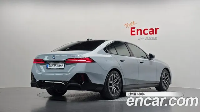 BMW 5-Series 5 серия (G60) 523d xDrive M Sport — Фото автомобиля 2