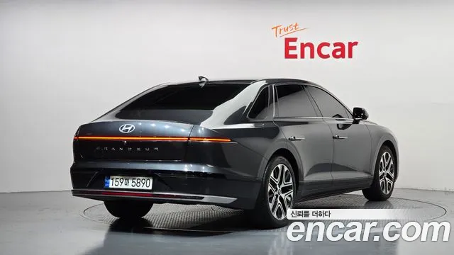 Hyundai Grandeur GN7 — Фото автомобиля 2